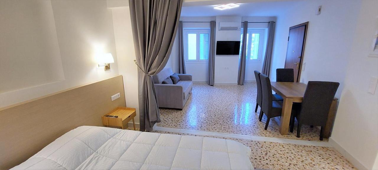 Athens Plaka Family Suites 外观 照片
